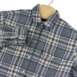 Old Navy The Boyfriend Shirt Womens M Gray‎ Plaid Long Sleeve Flannel